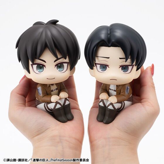 LOOK UP SERIES ATTACK ON TITAN Eren Jaeger & Levi set【with gift: Cushion】