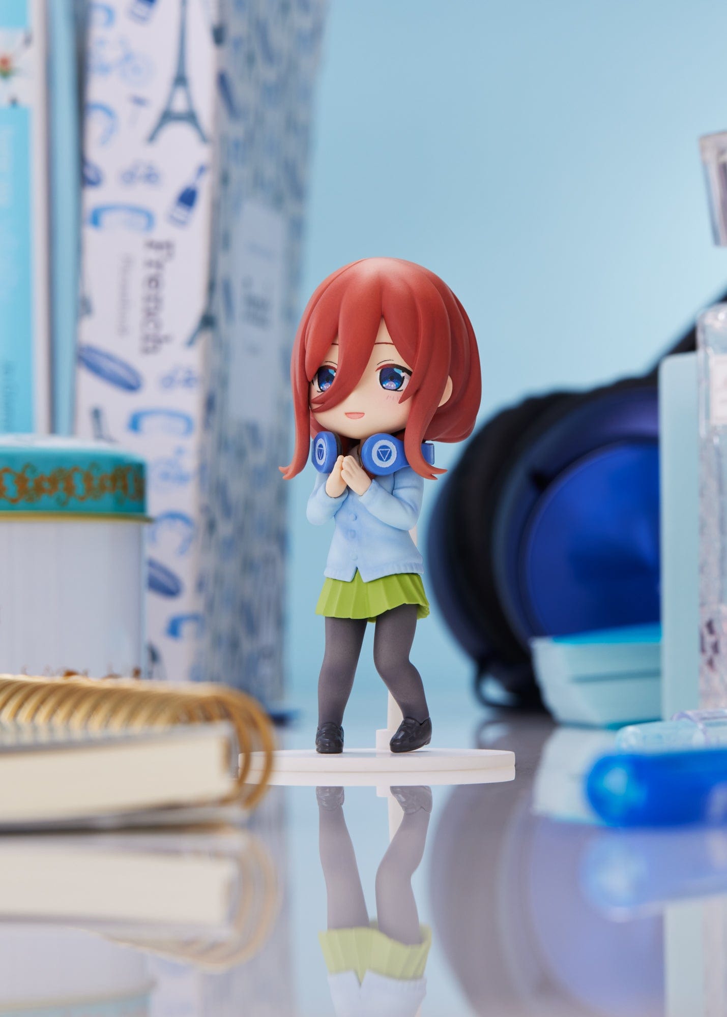 PLUM Mini Figure Miku Nakano
