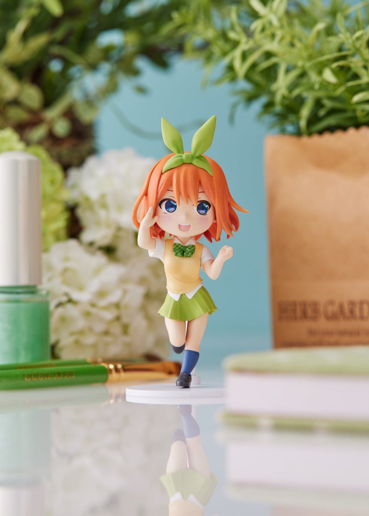 PLUM Mini-Figure Nakano Yotsuba