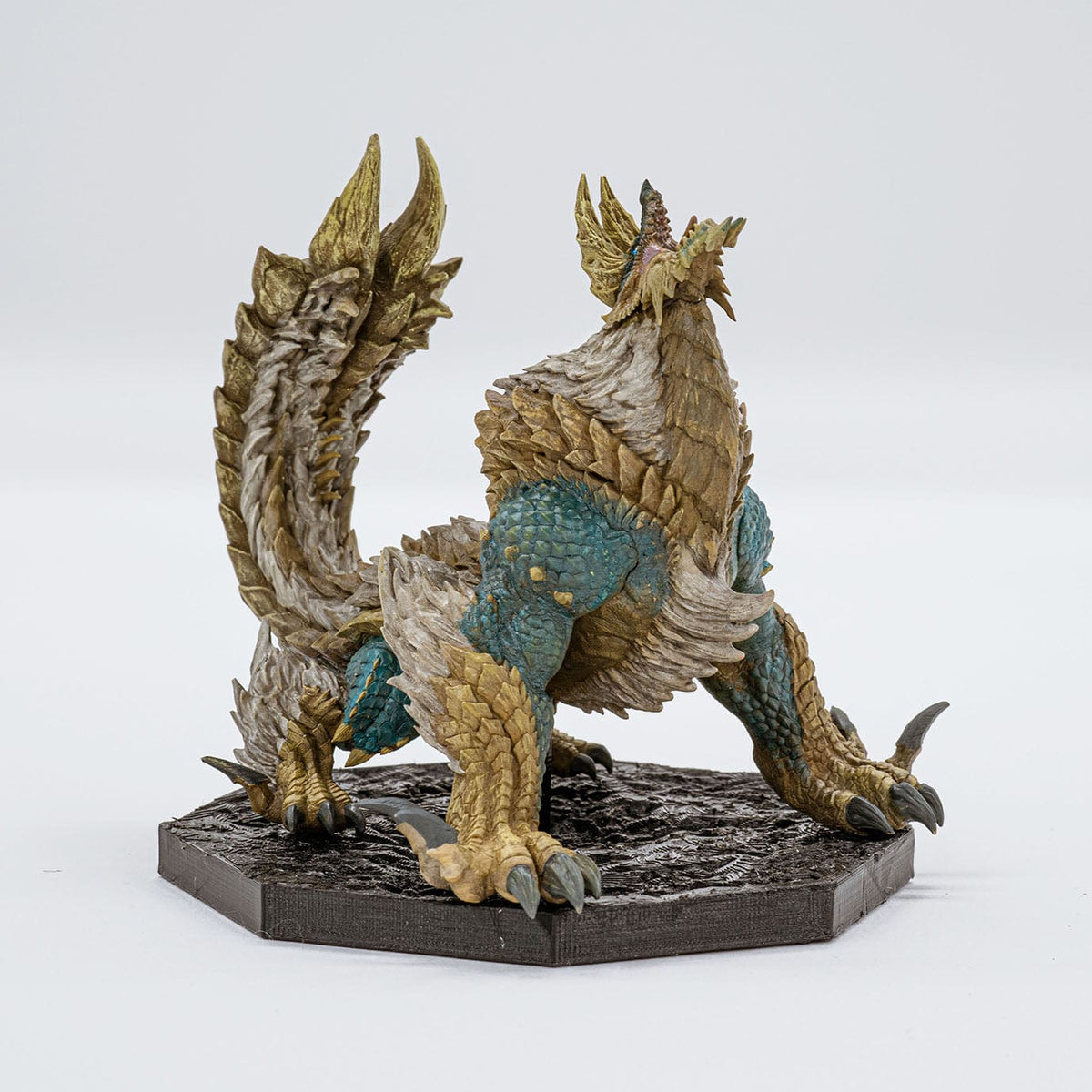 Capcom MONSTER HUNTER CAPCOM FIGURE BUILDER CUBE Zinogre