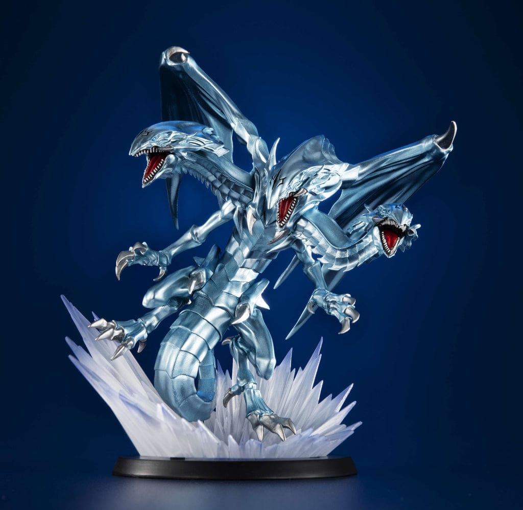 Megahouse MONSTERS CHRONICLE Yu-Gi-Oh! Duel Monsters Blue Eyes Ultimate Dragon