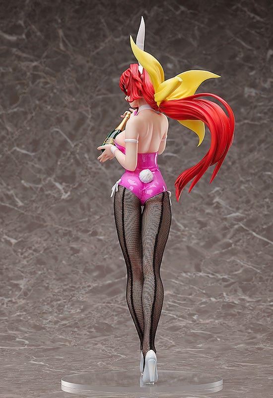 FREEing Muv-Luv Alternative Sumika Kagami: Bunny Ver. 1/4th Scale Figure