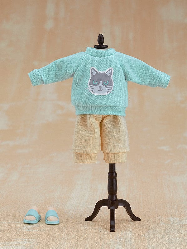 Good Smile Company Nendoroid Doll Outfit Set: Sweatshirt and Sweatpants (Light Blue)