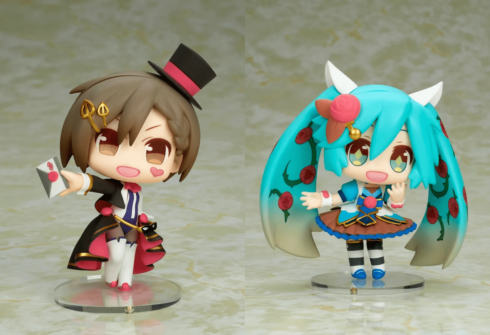 EMONTOYS Piapro Characters Trading Mini Figure Series Miku & Meiko