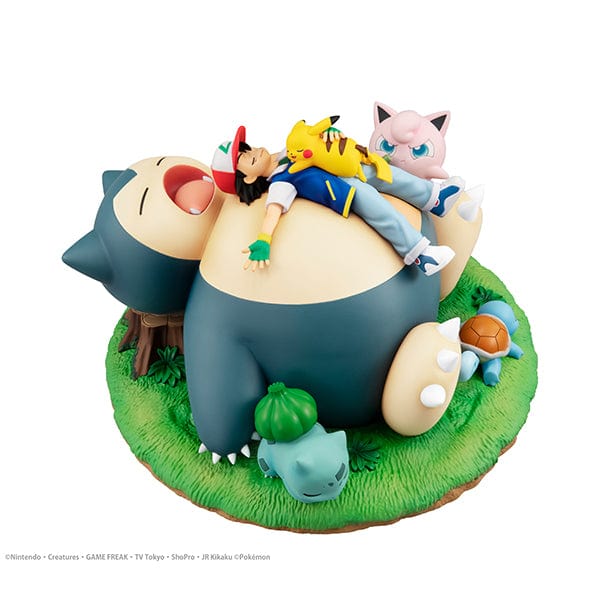 Megahouse Pokemon G.E.M. Series Bedtime with Snorlax ( with gift )