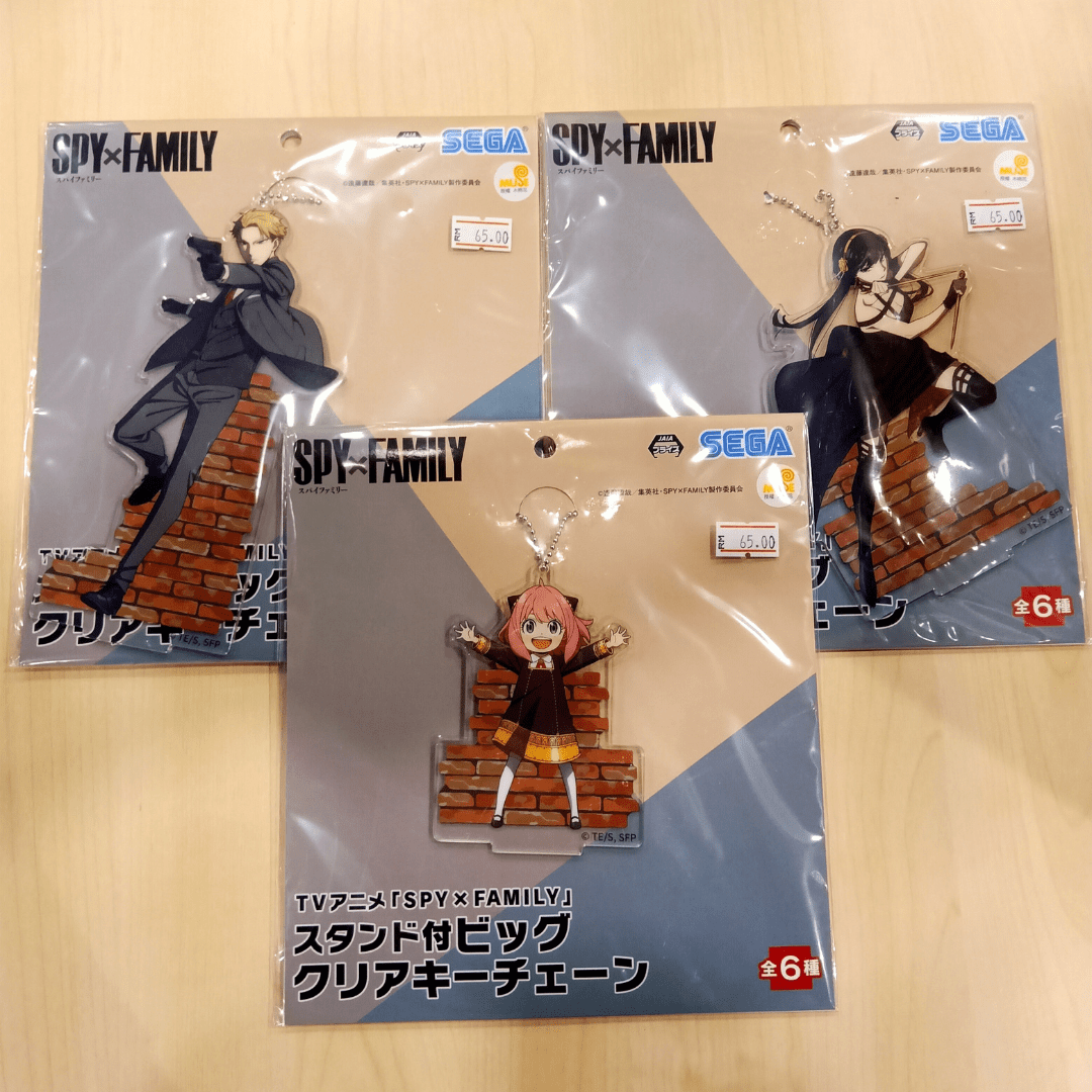 SEGA SPY x FAMILY Big Clear Keychain With Stand