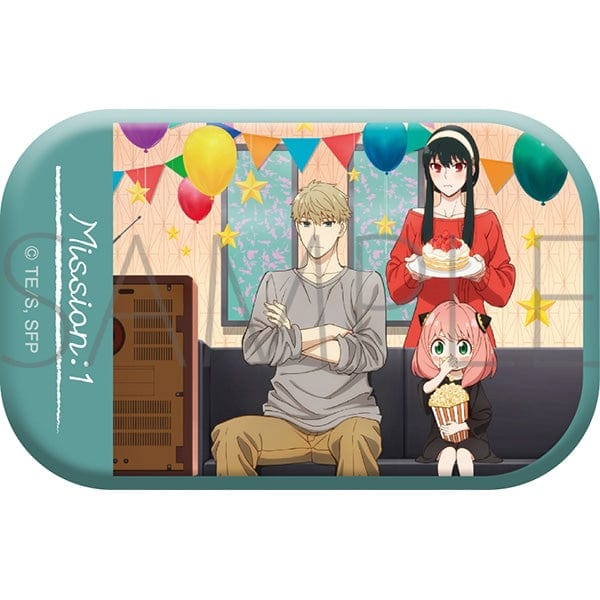 Movic SPY x FAMILY Square Can Badge