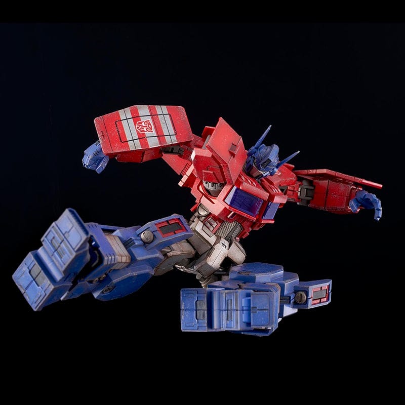 Flame Toys [Furai Model] Optimus Prime IDW.ver