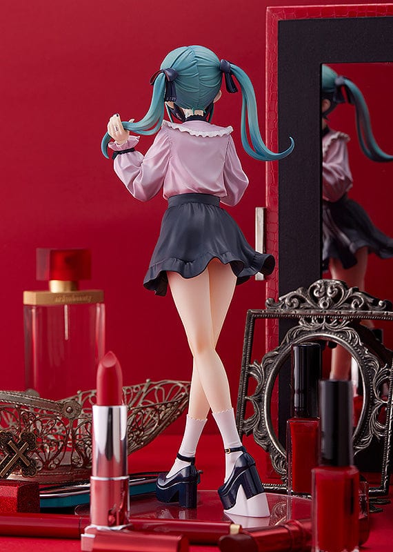 Good Smile Company POP UP PARADE Hatsune Miku The Vampire Ver L