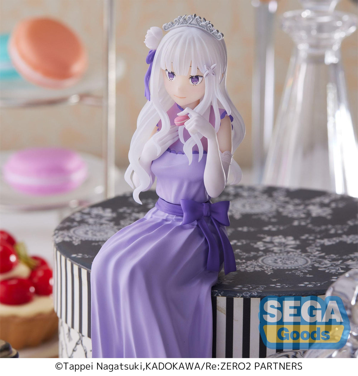 SEGA Re:ZERO Starting Life in Another World : Lost in Memories PM Perching Figure Emilia Dressed Up Party