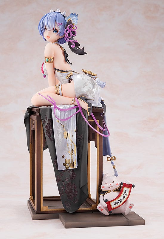 Kadokawa Rem: Graceful Beauty ver. 1/7th Scale Figure