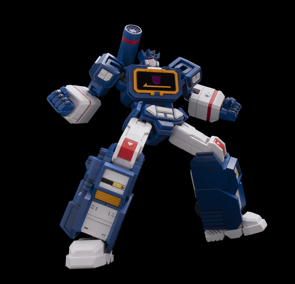 Flame Toys Soundwave