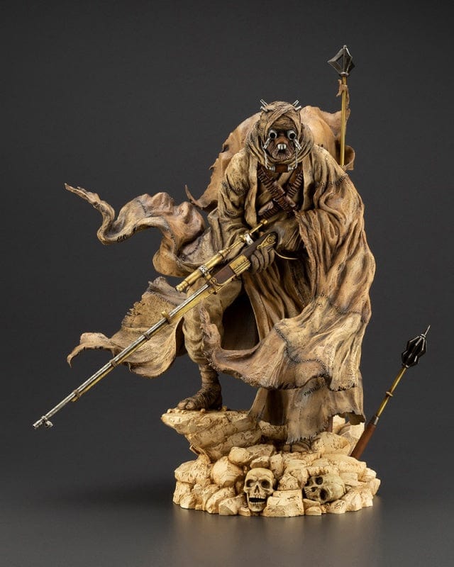 Kotobukiya STAR WARS : A NEW HOPE ARTFX Artist Series Tusken Raider Barbaric Desert Tribe 1/7th Scale Figure