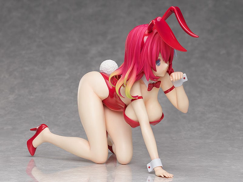 FREEing Stephanie Dora: Bare Leg Bunny Ver. 1/4th Scale Figure