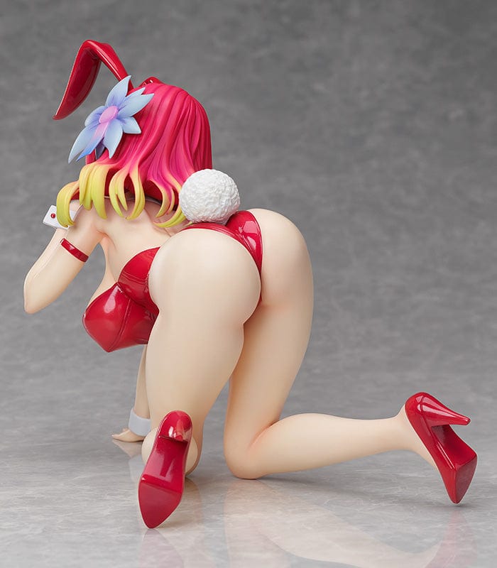 FREEing Stephanie Dora: Bare Leg Bunny Ver. 1/4th Scale Figure