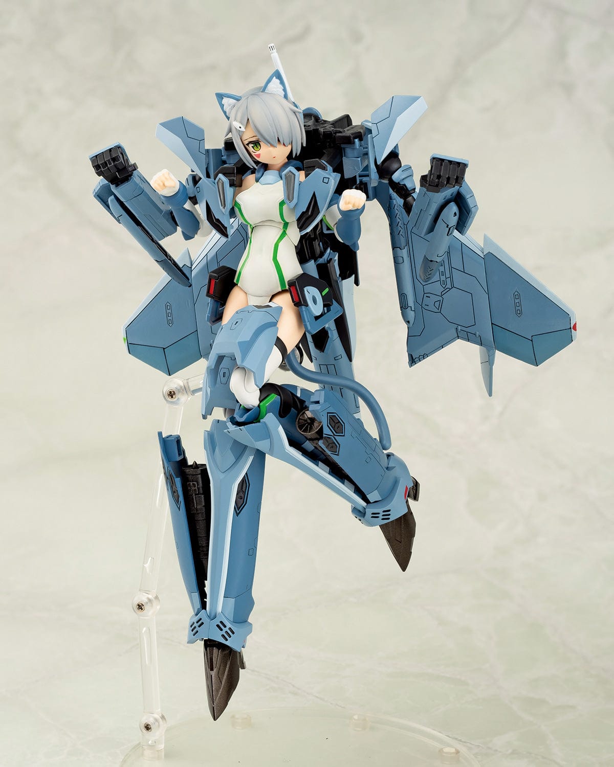 Aoshima Bunka Kyozai Co., Ltd. V.F.G. MacrossΔ VF-31A KAIROS