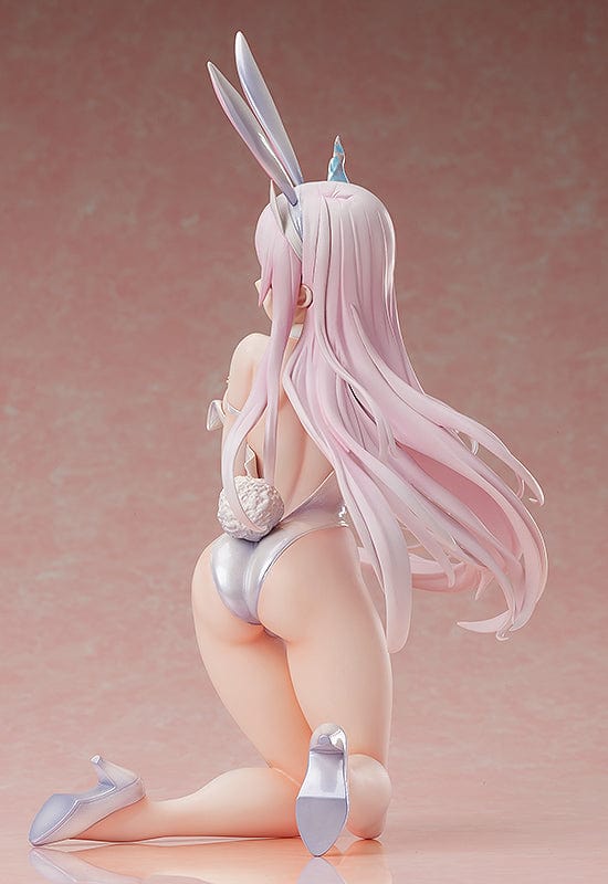 FREEing Yuuna Yunohana: Bare Leg Bunny Ver.